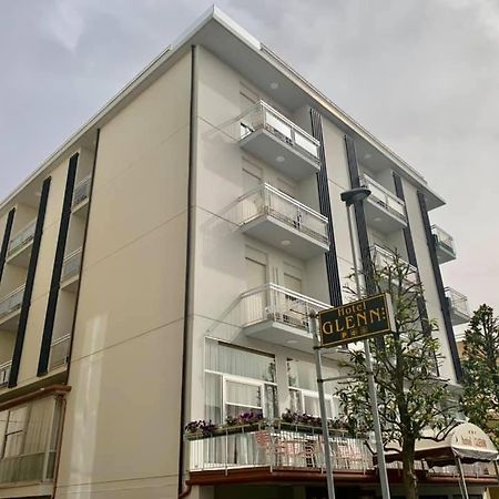 Hotel Glenn Ρίμινι Εξωτερικό φωτογραφία