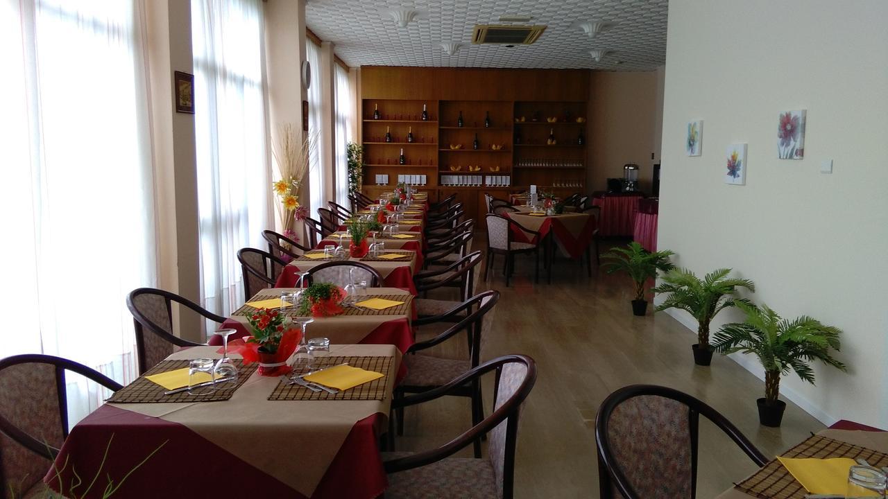 Hotel Glenn Ρίμινι Εξωτερικό φωτογραφία