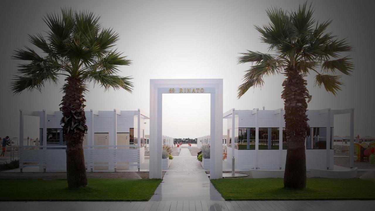 Hotel Glenn Ρίμινι Εξωτερικό φωτογραφία