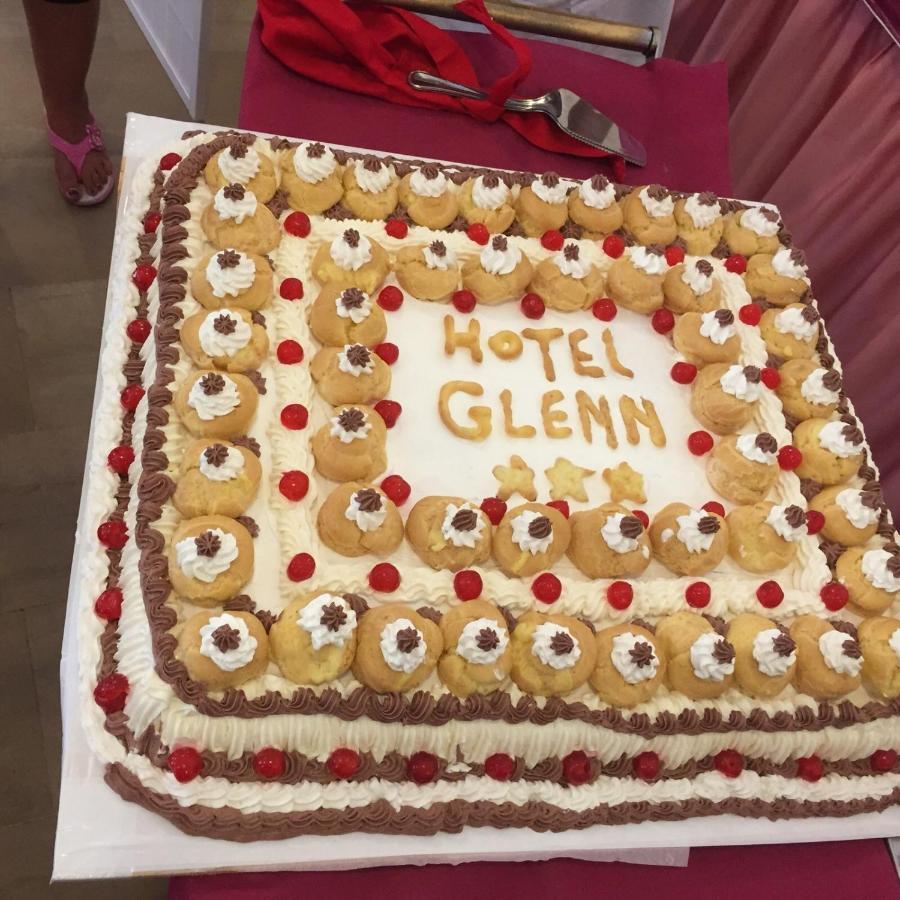 Hotel Glenn Ρίμινι Εξωτερικό φωτογραφία